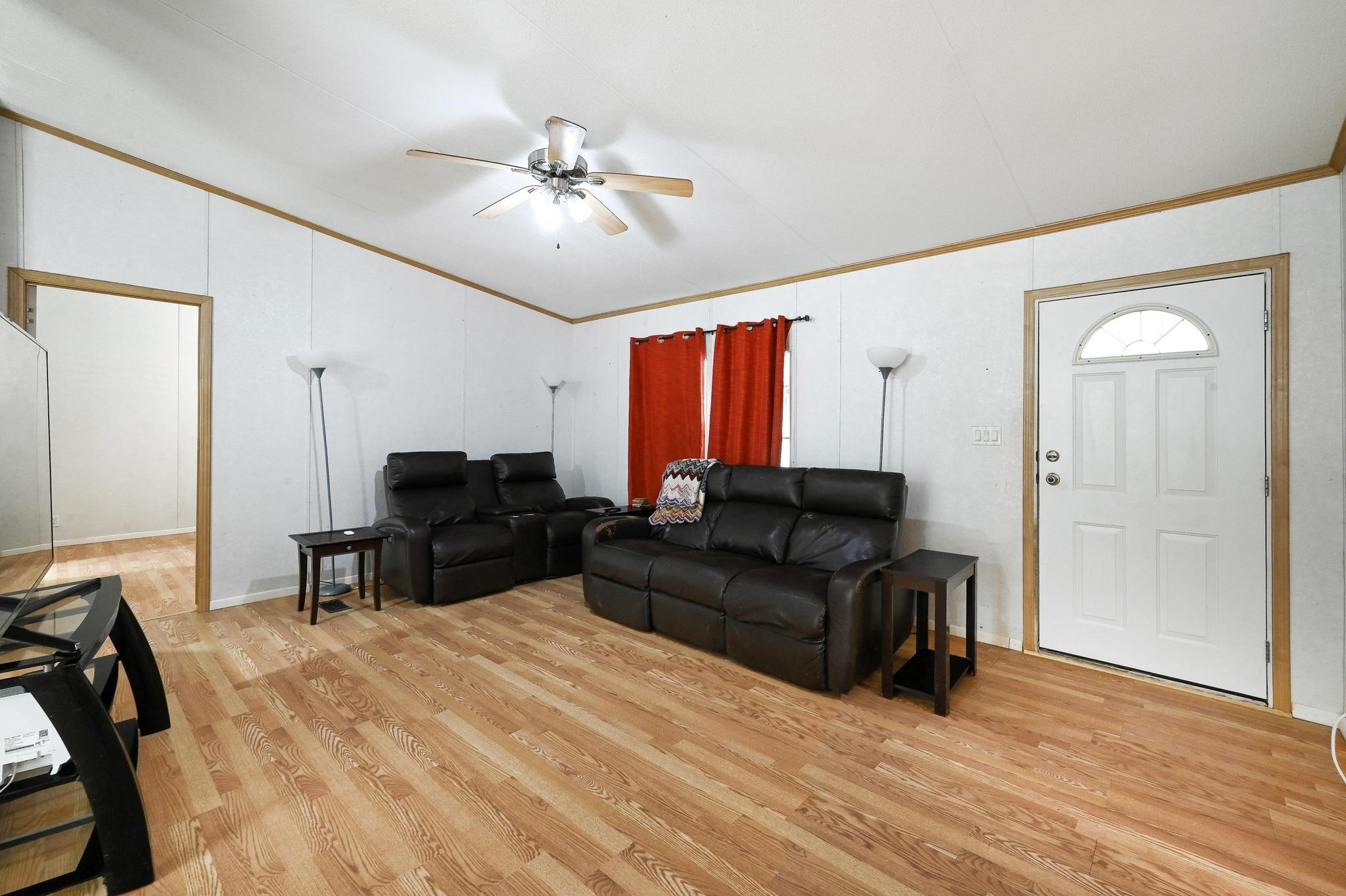 7807 Williamson Creek DR, Austin, TX 78736 photo 3
