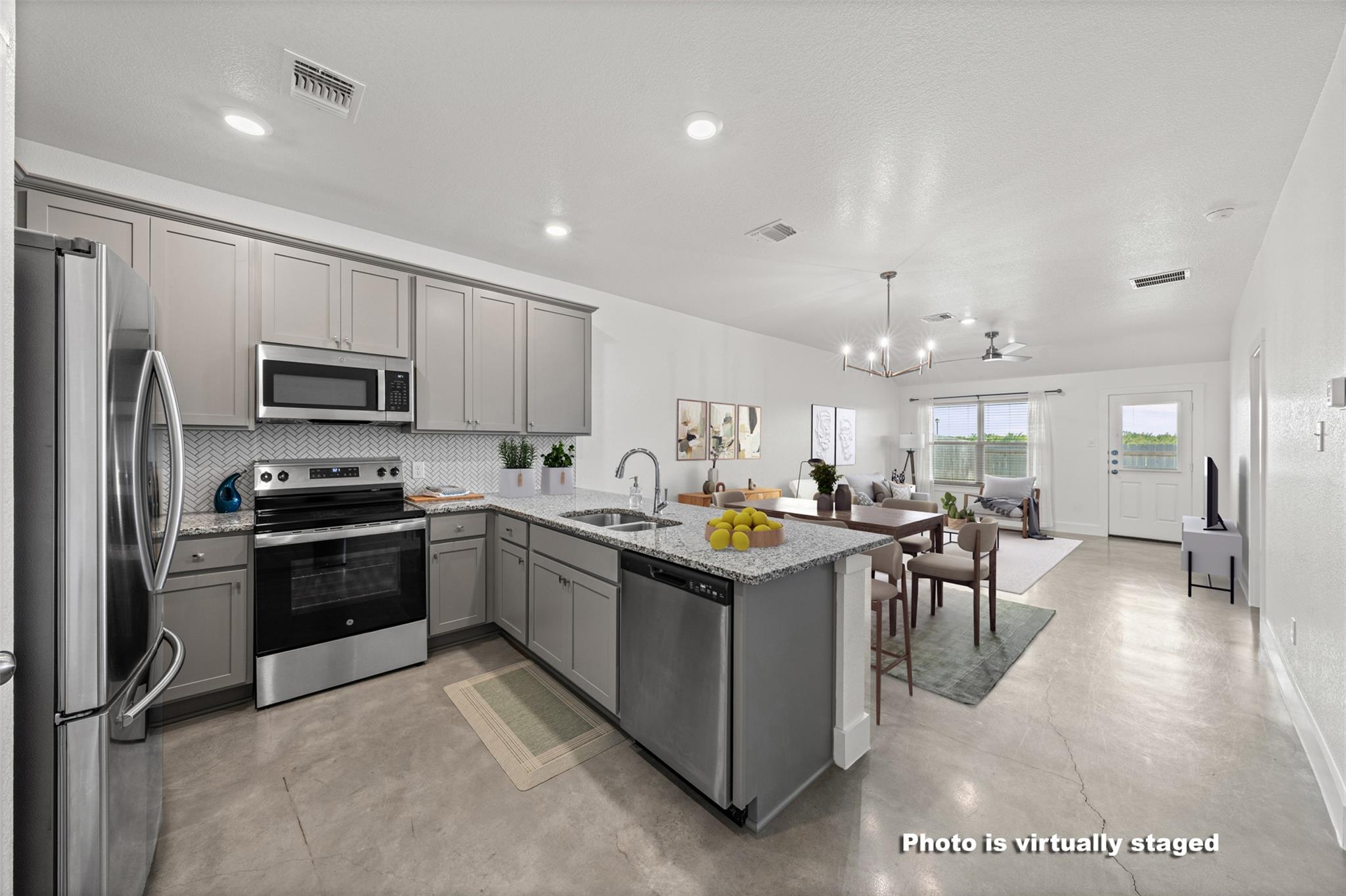 601 Campus ST, Troy, TX 76579 photo 2