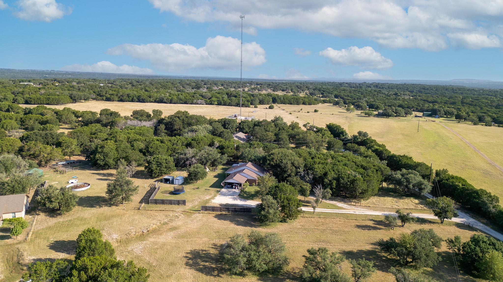 755 County Road 4390, Kempner, TX 76539 photo 3