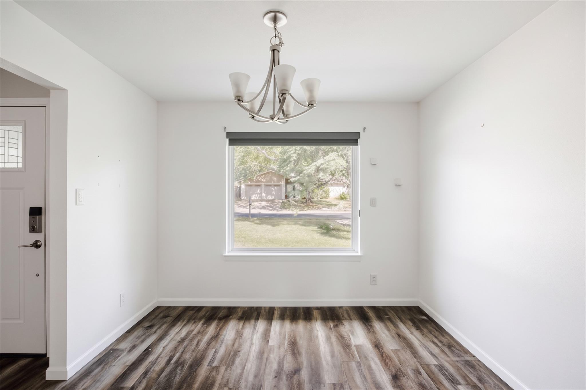 6101 London DR, Austin, TX 78745 photo 4