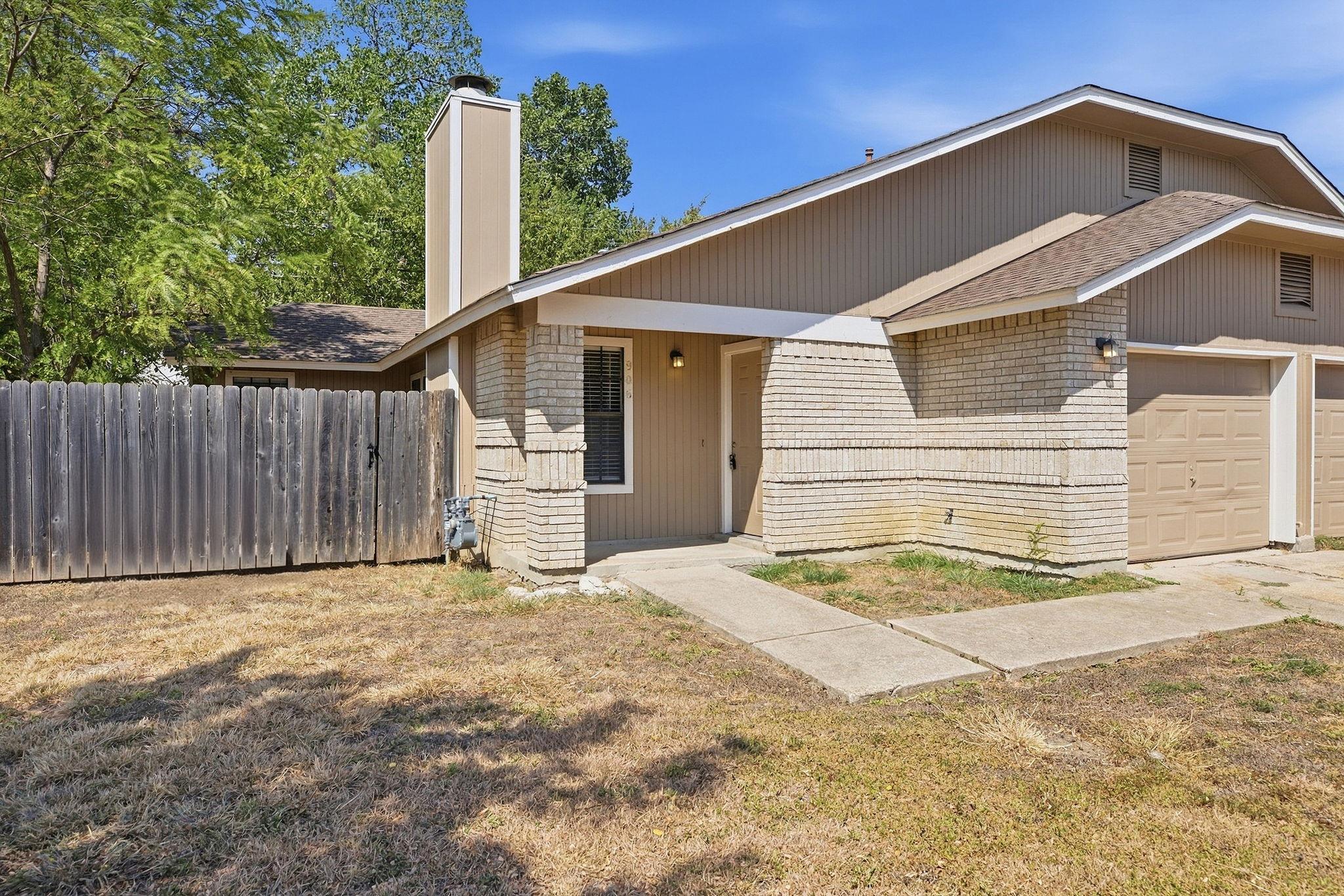 904/906 HYRIDGE ST, Round Rock, TX 78664 photo 4
