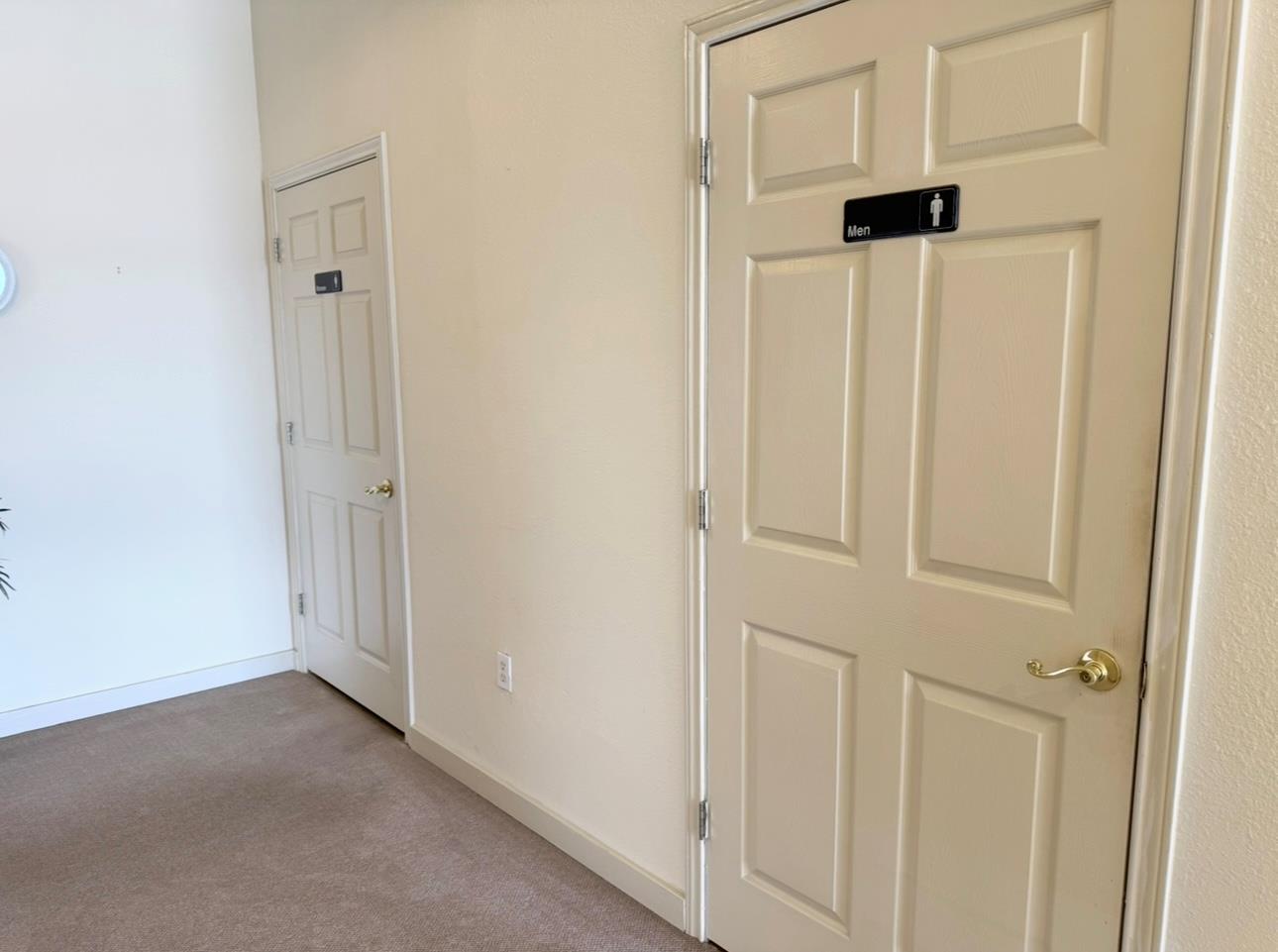 2 Depot SQ #C, Elgin, TX 78621 photo 4