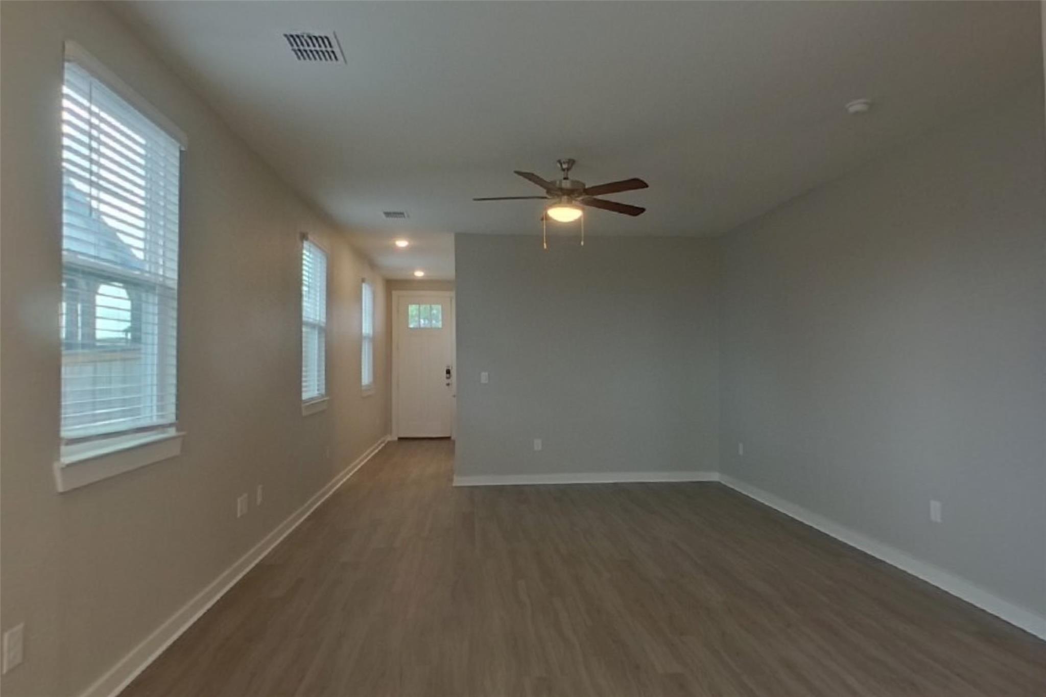 445 Raglands RD, Leander, TX 78641 photo 2