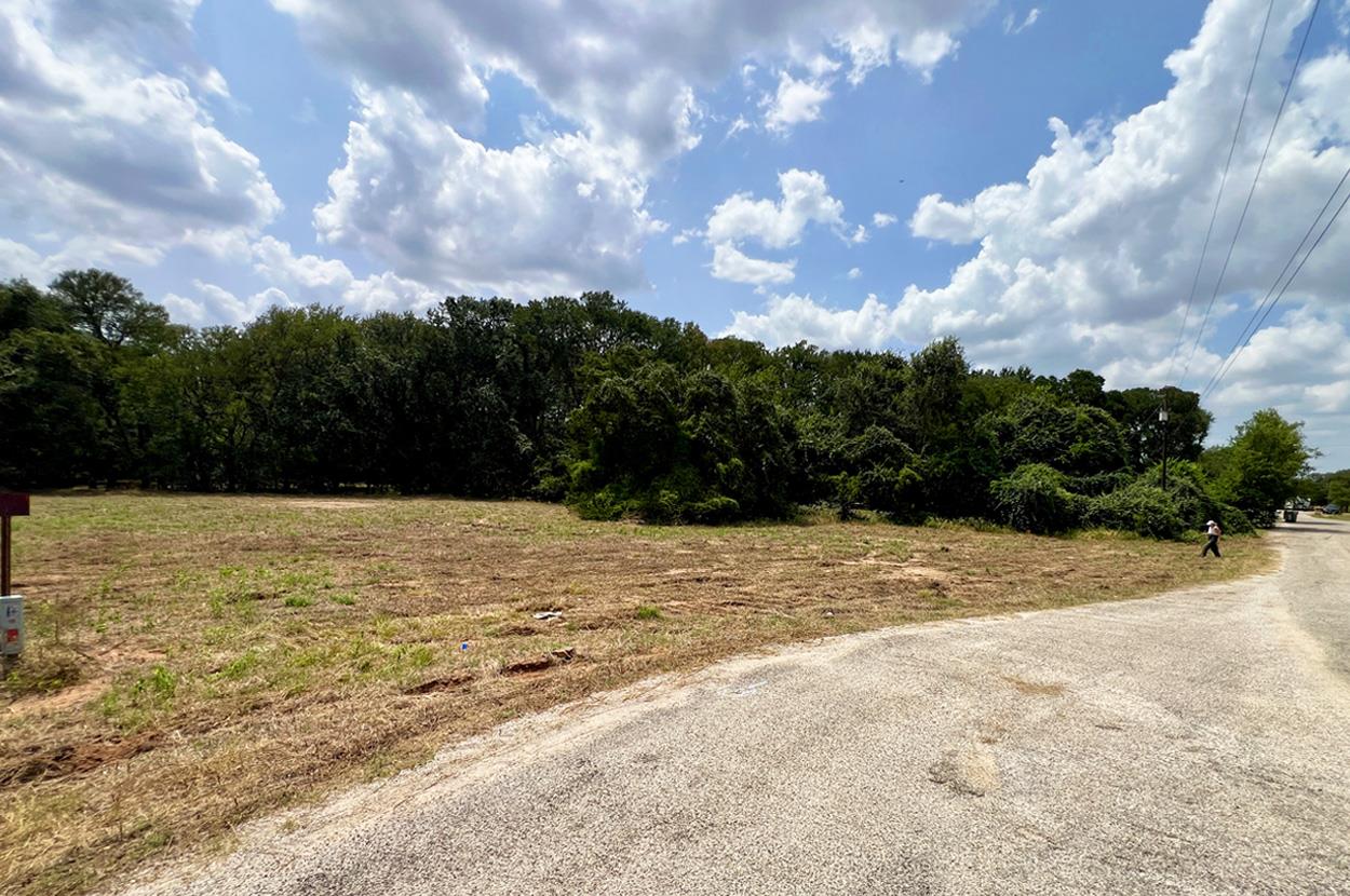 Lot 12 Patti CV, Bastrop, TX 78602 photo 4