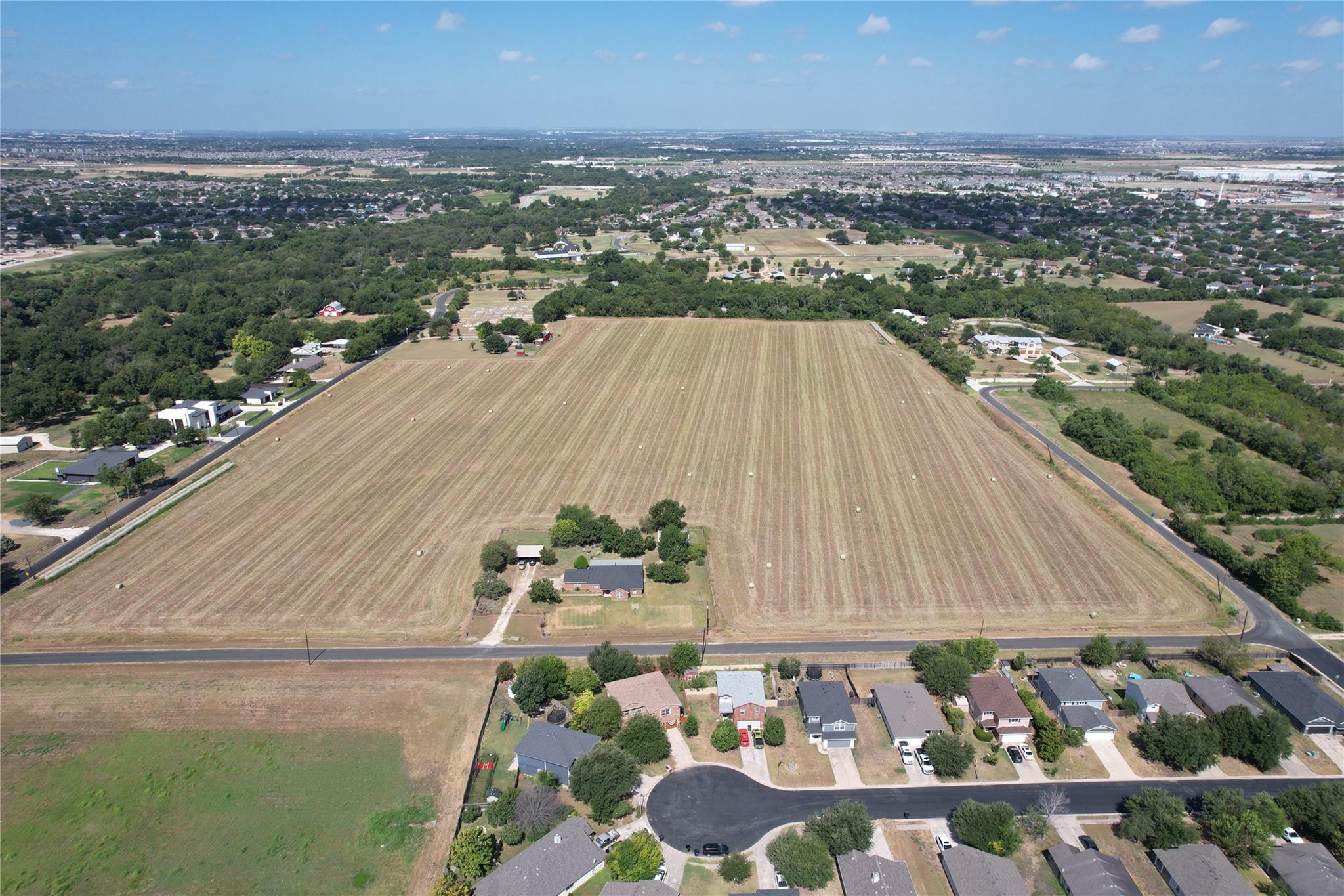 CR 135 @ Coyote Trail County Road 135 RD, Hutto, TX 78634 photo 3