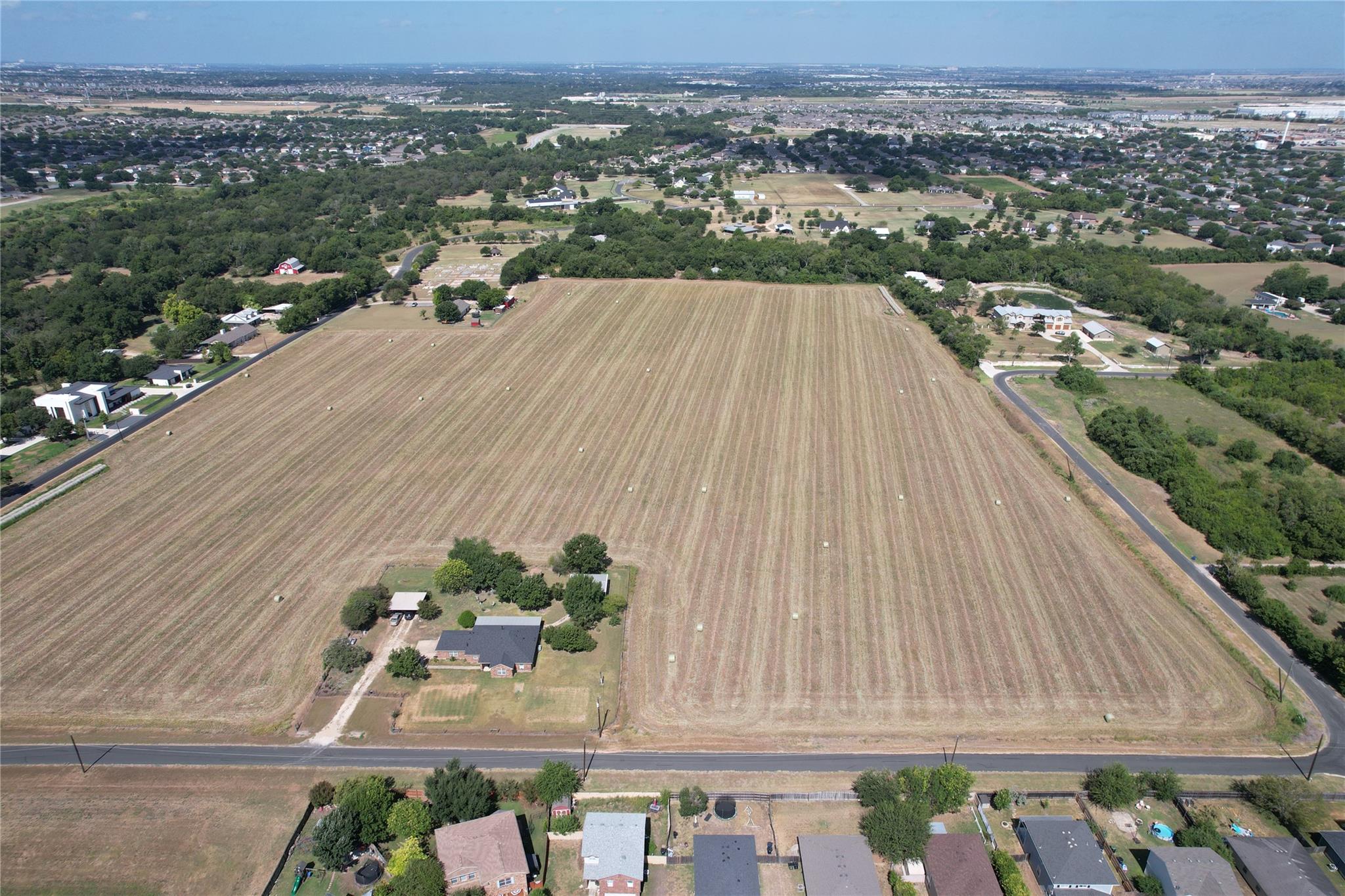 CR 135 @ Coyote Trail County Road 135 RD, Hutto, TX 78634 photo 4