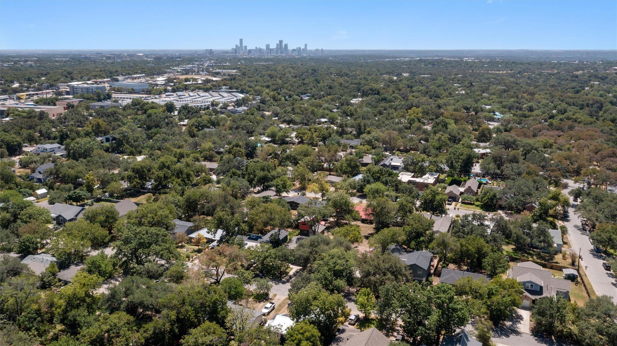2709 Geraghty Ave, Austin, TX 78757 photo 4