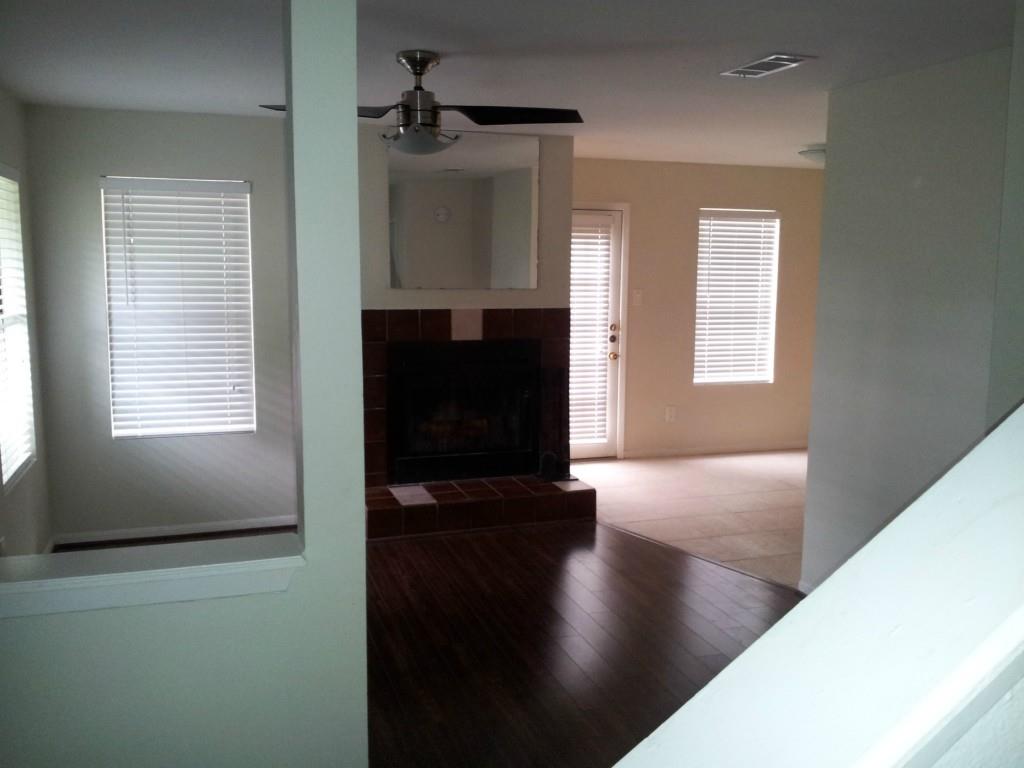 8807 Schick RD #D, Austin, TX 78729 photo 4