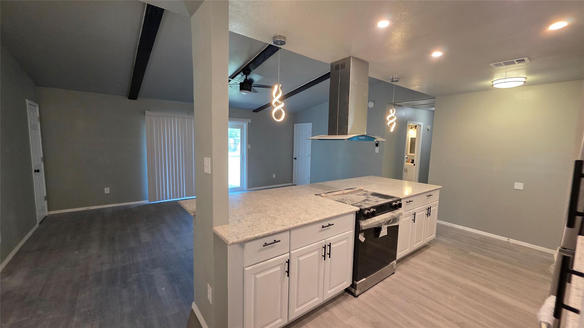 1108 Gobi DR, Austin, TX 78745 photo 3