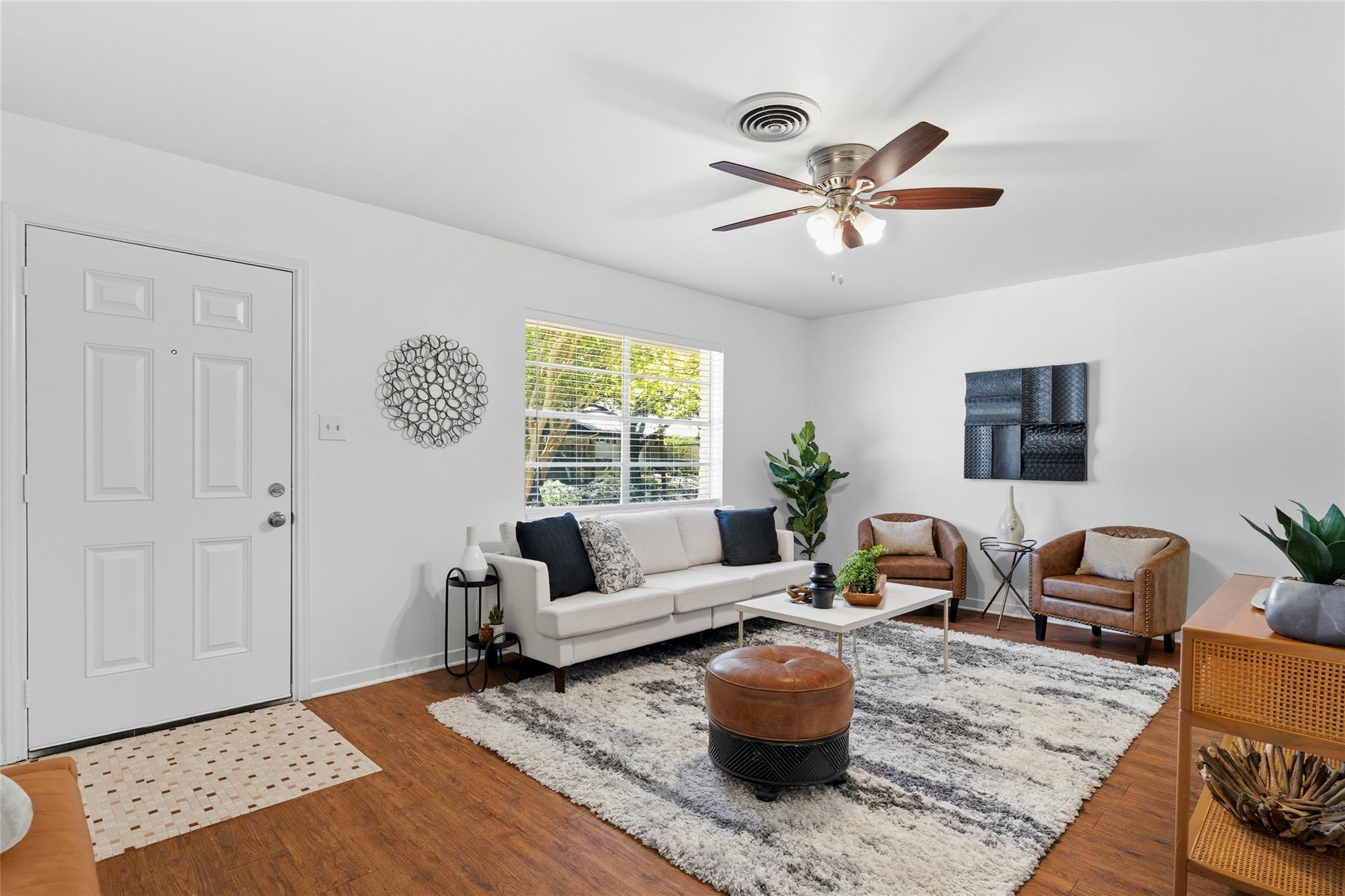 2206 Alta Vista Ave, Austin, TX 78704 photo 3