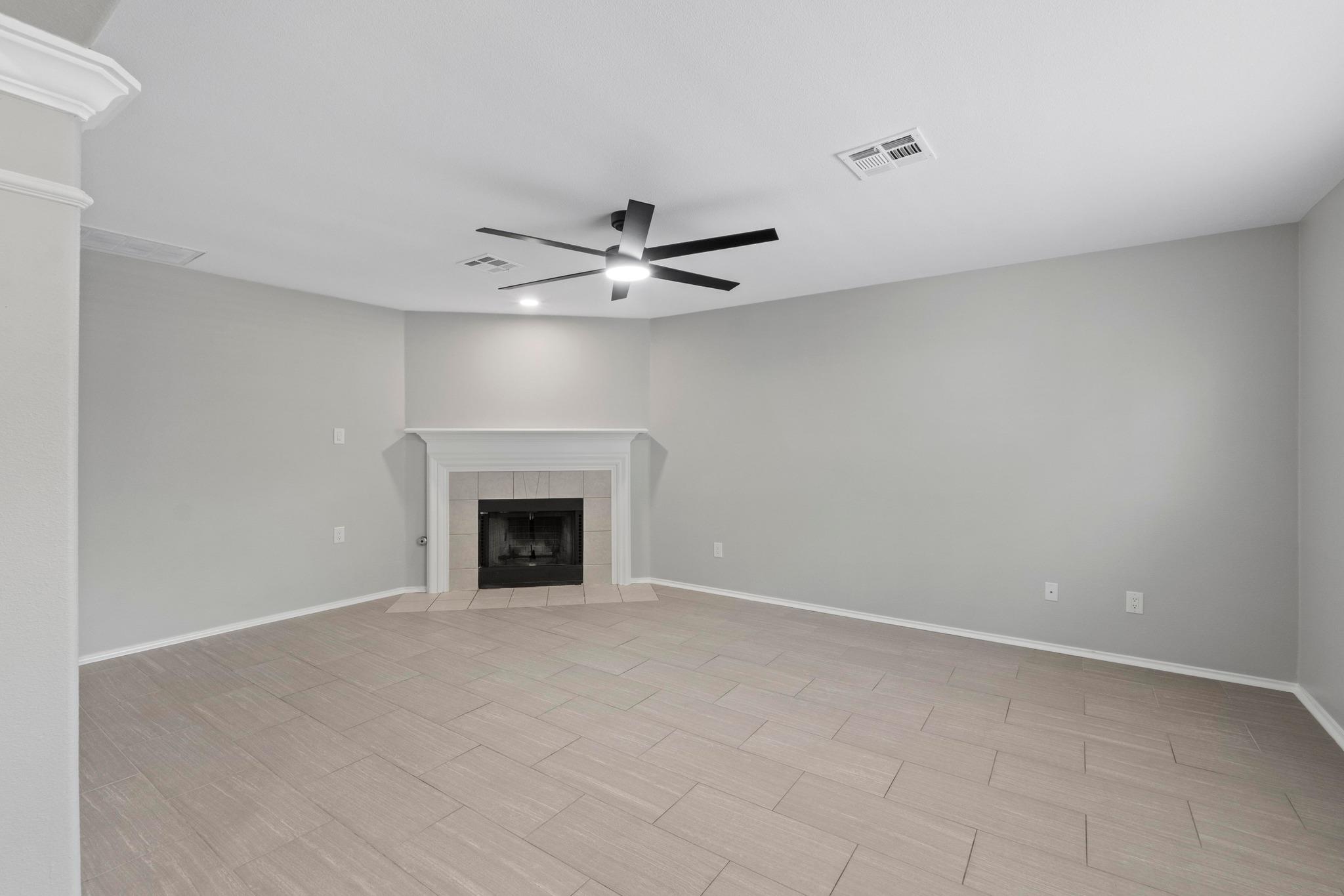 12708 Collindale CV, Austin, TX 78753 photo 4