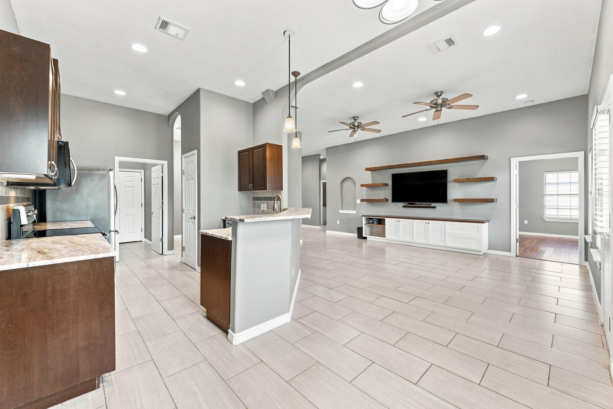 2302 Yellow Bird TRL, Austin, TX 78734 photo 4