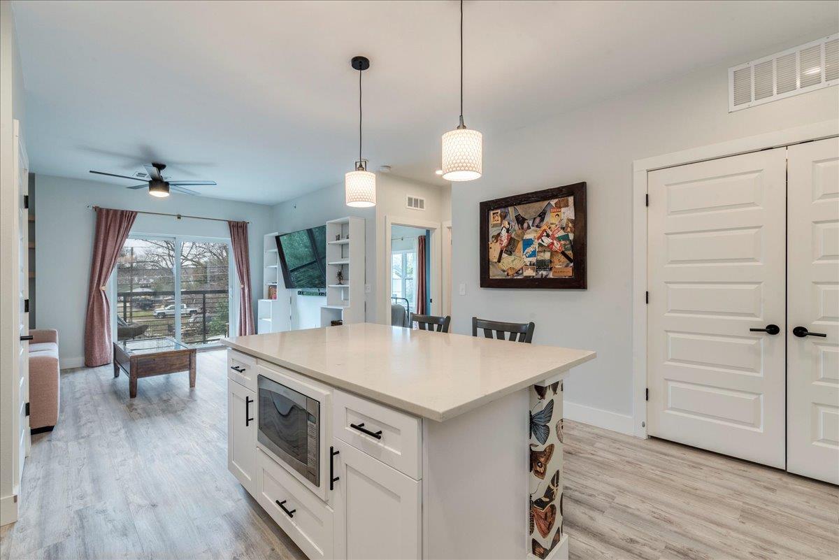 3101 Govalle Ave #220, Austin, TX 78702 photo 4