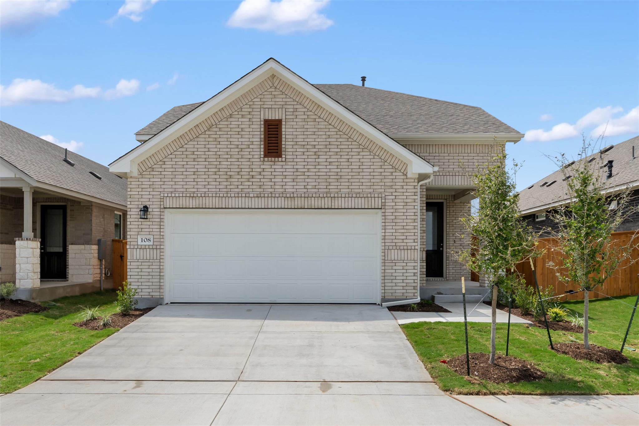 306 Possumhaw LN, San Marcos, TX 78666 photo 2