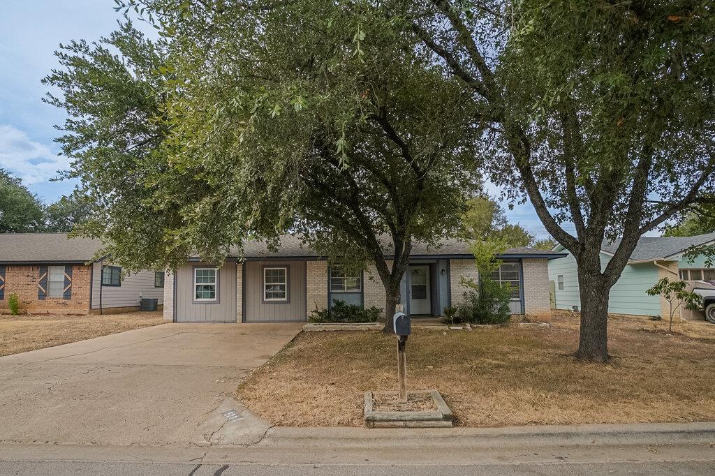 Chisholm Valley Sec 01