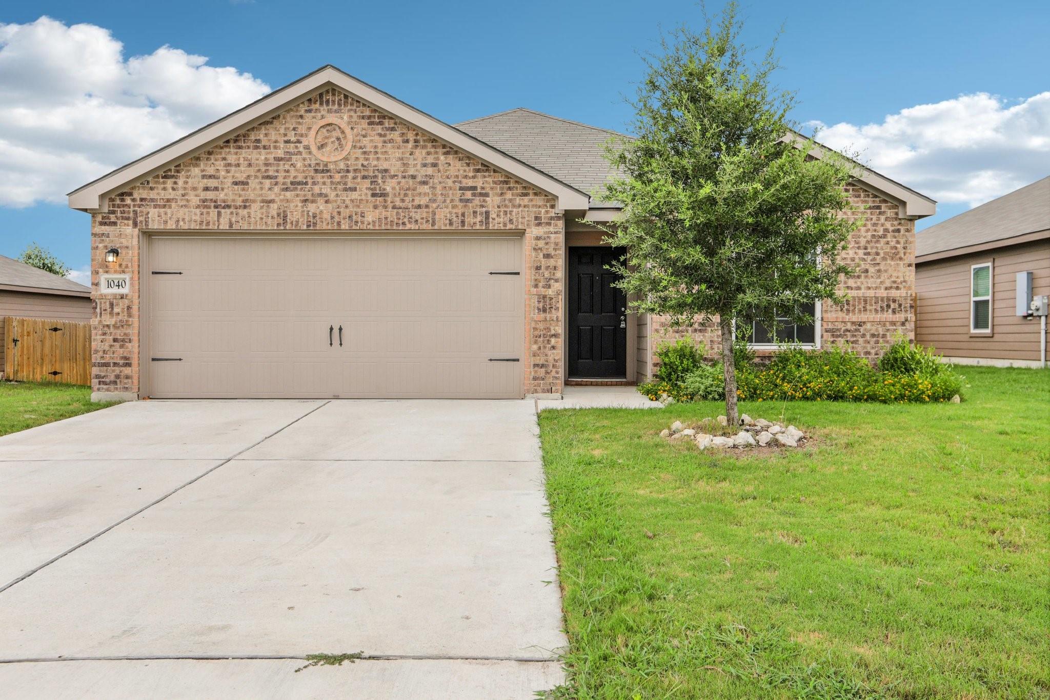 1040 Riverdale CV, Jarrell, TX 76537 photo 5