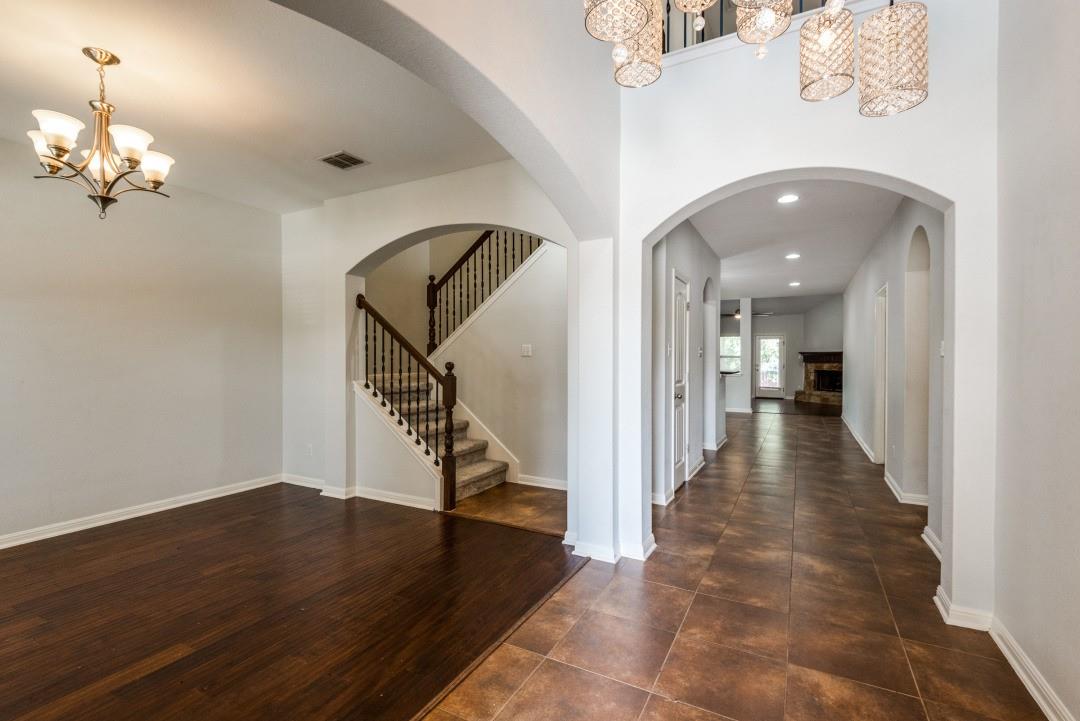 628 Bottle Brush DR, Kyle, TX 78640 photo 2