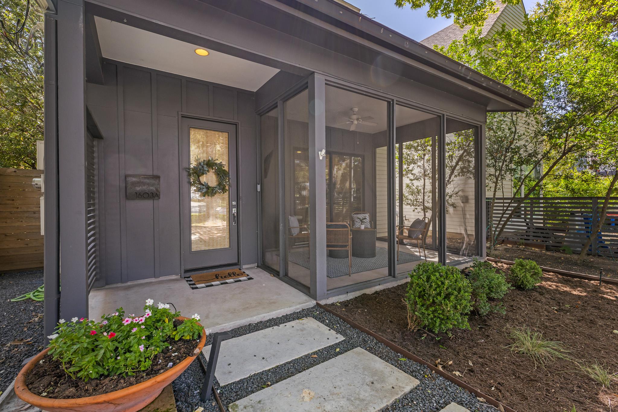 1603 39th 1/2 ST #A, Austin, TX 78756 photo 3