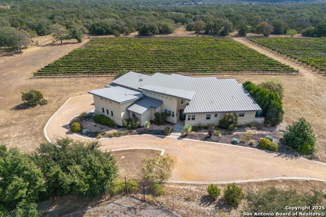 1758 Lincoln Smith Road RD, Round Mountain, TX 78663 photo 3