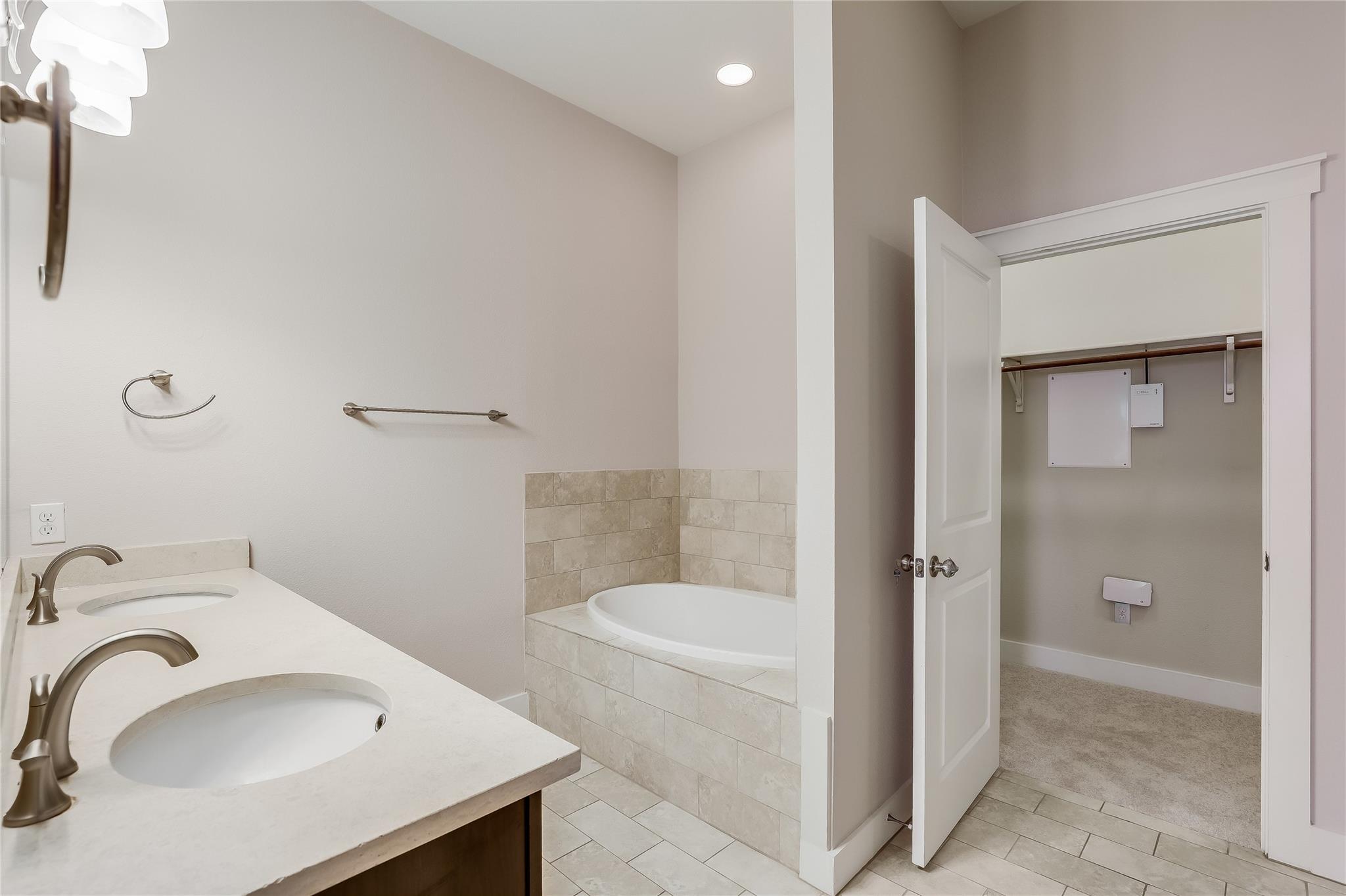 2520 Bluebonnet LN #38, Austin, TX 78704 photo 5
