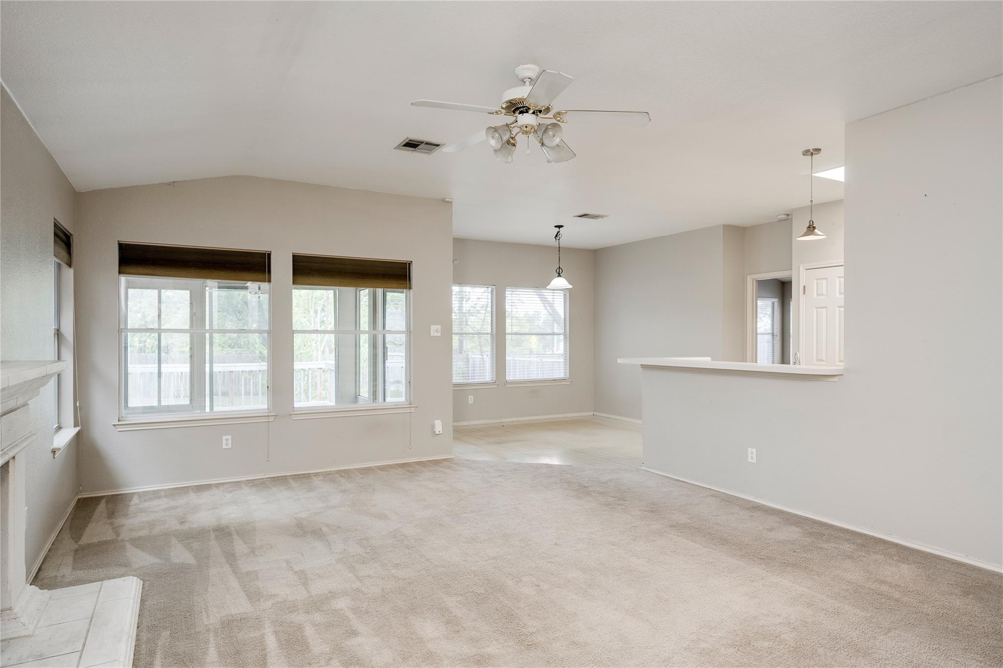1404 Wheatfall LN, Austin, TX 78748 photo 4