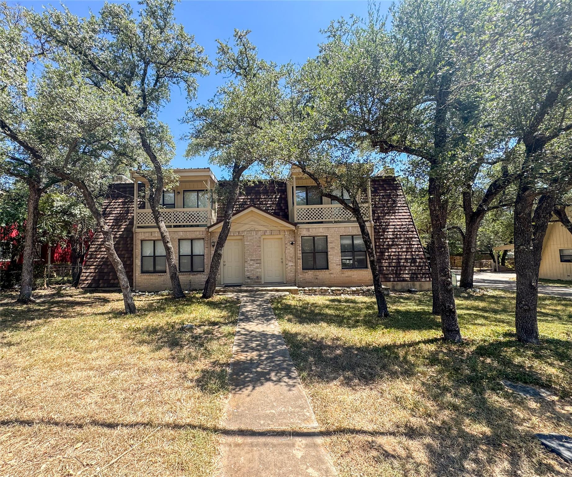 Rocky Hollow Estates