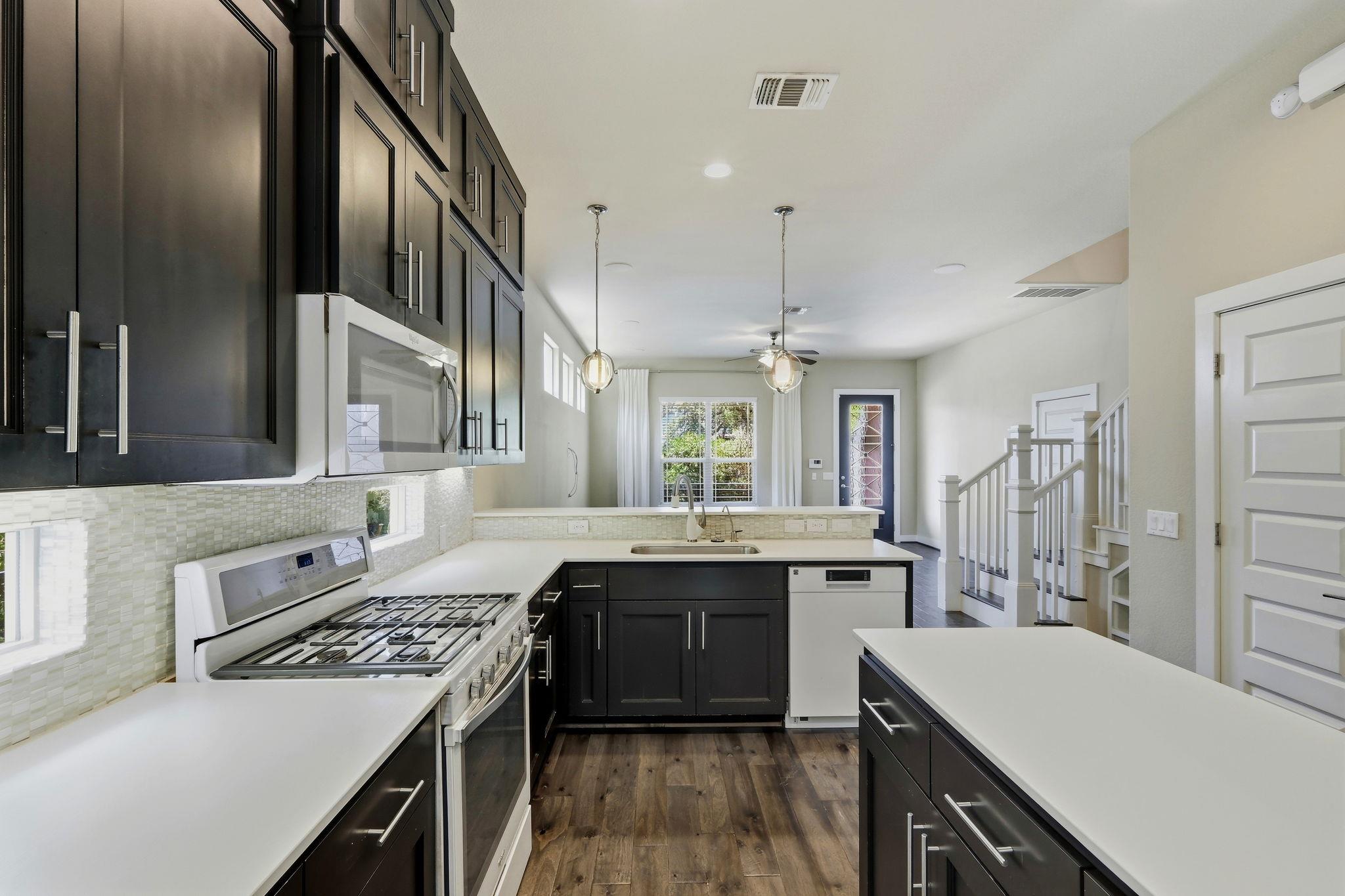 12221 Cottage Promenade CT, Austin, TX 78753 photo 4
