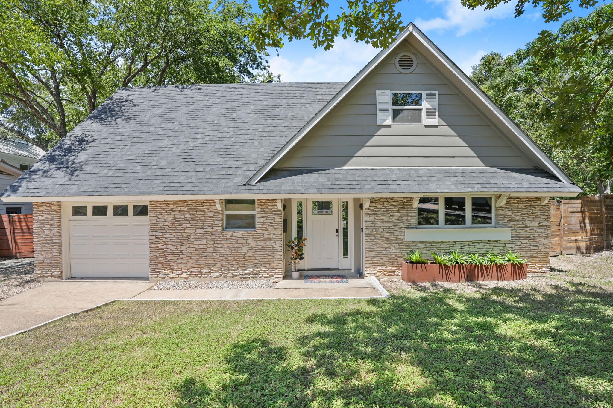 2506 Friar Tuck LN, Austin, TX 78704 photo 4