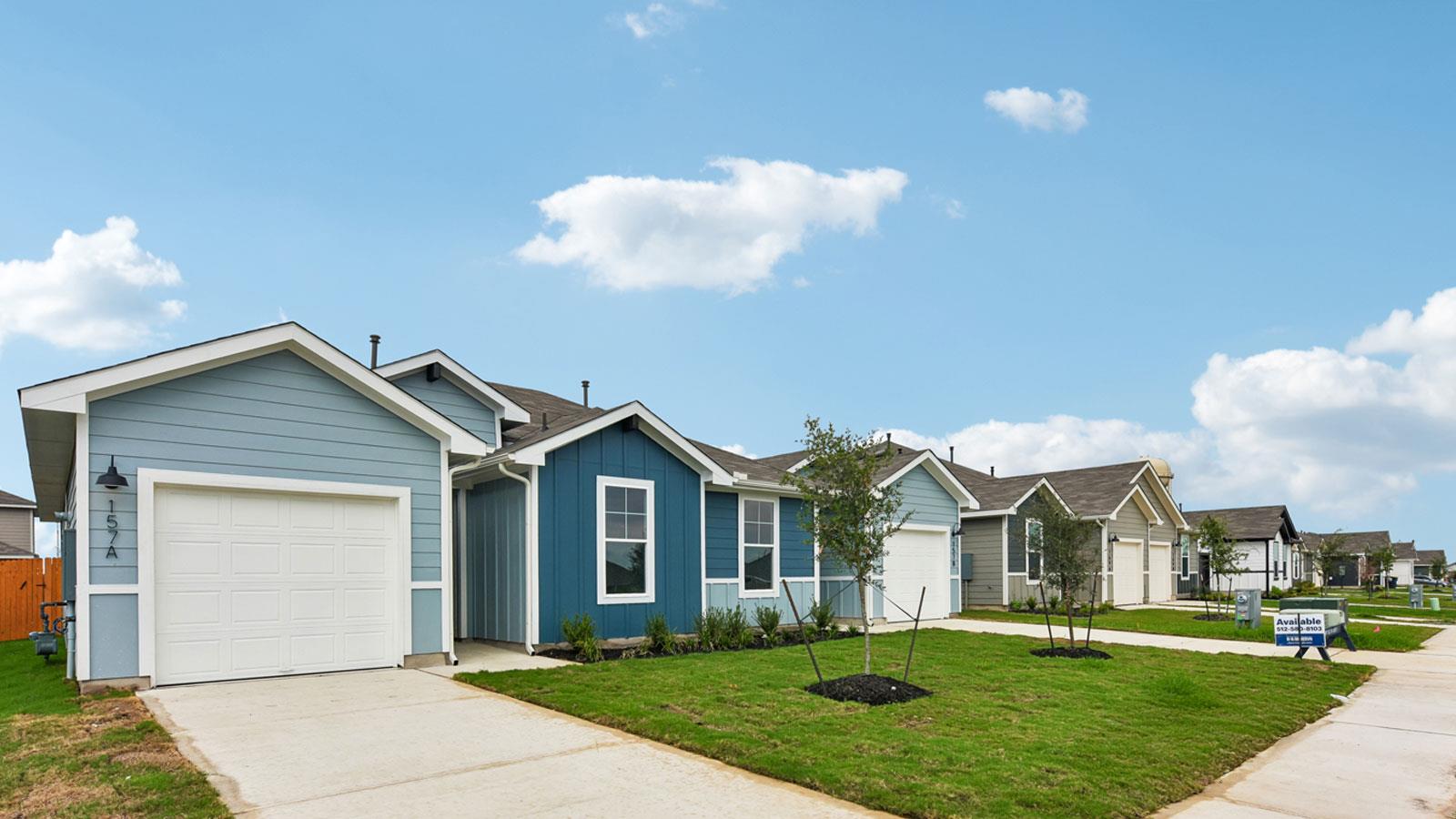 157A Harrison XING, Uhland, TX 78640 photo 4