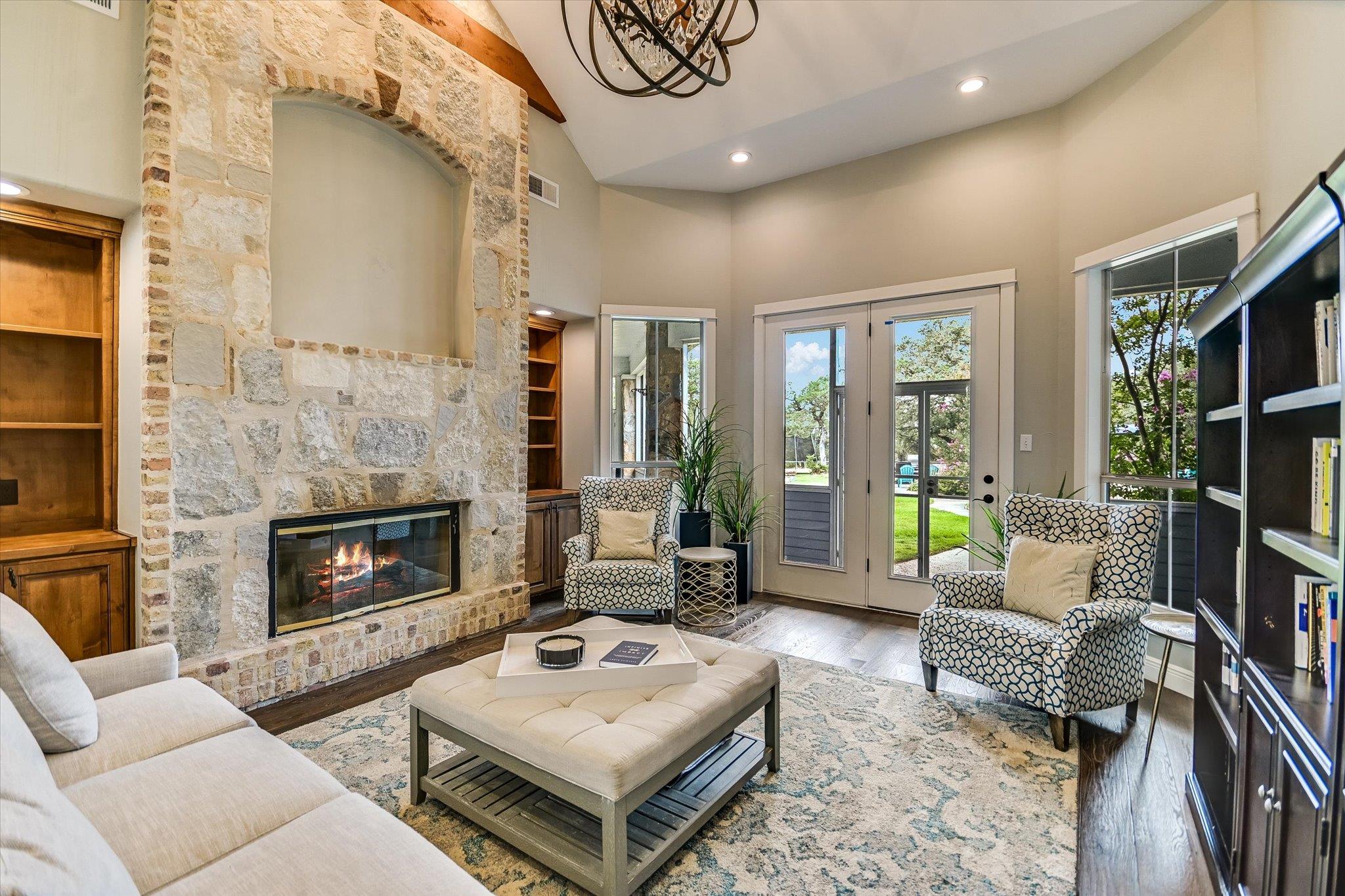 101 Sundance TRL, Dripping Springs, TX 78620 photo 4