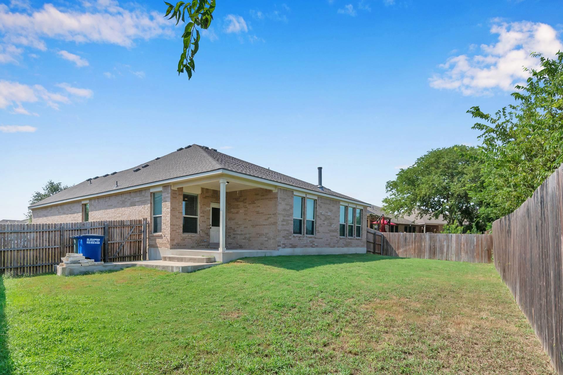 2012 Elaina LOOP, Leander, TX 78641 photo 3