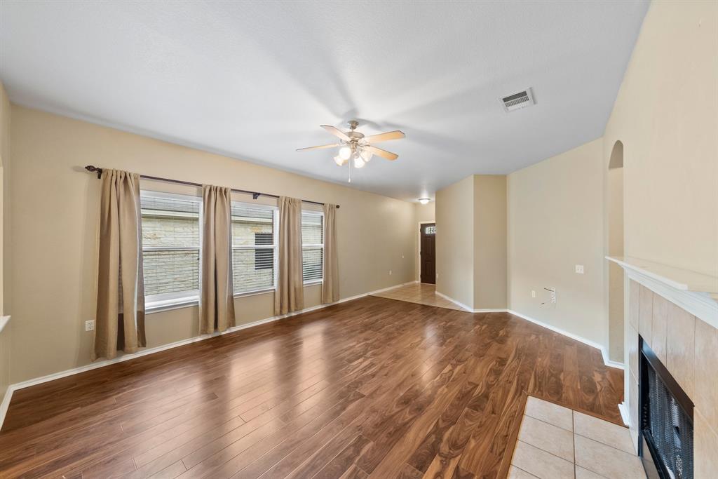 11101 Liberty Farms DR, Austin, TX 78754 photo 4