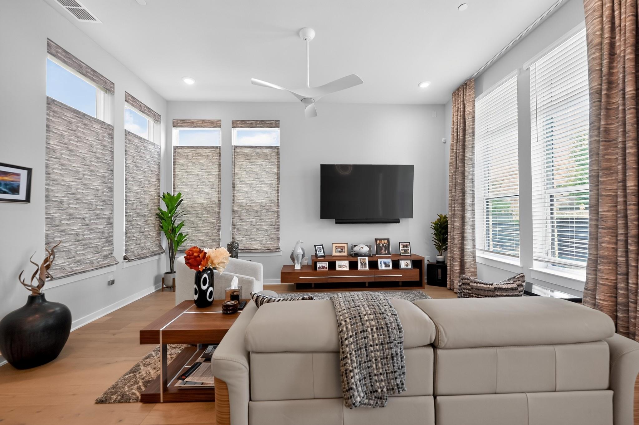 4208 Endurance WAY, Austin, TX 78731 photo 5
