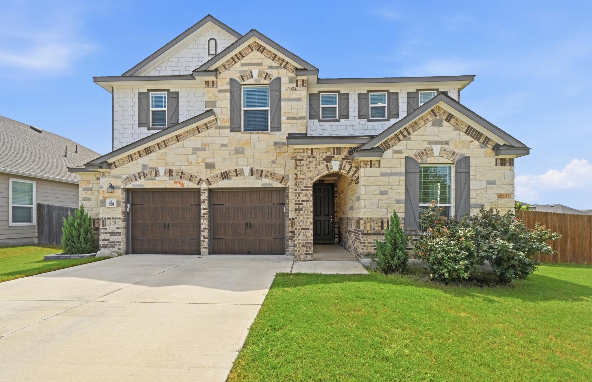 200 Auburn ST, Kyle, TX 78640 photo 2