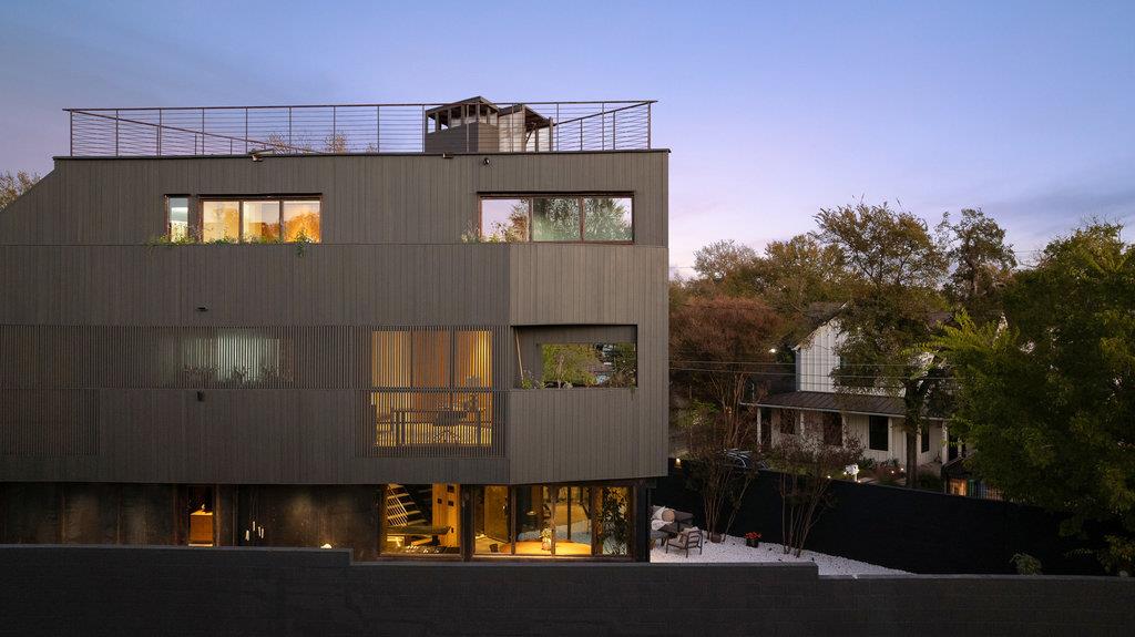 2302 11th ST, Austin, TX 78702 photo 3