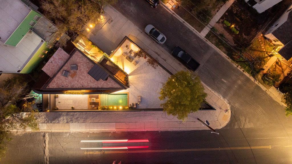 2302 11th ST, Austin, TX 78702 photo 5