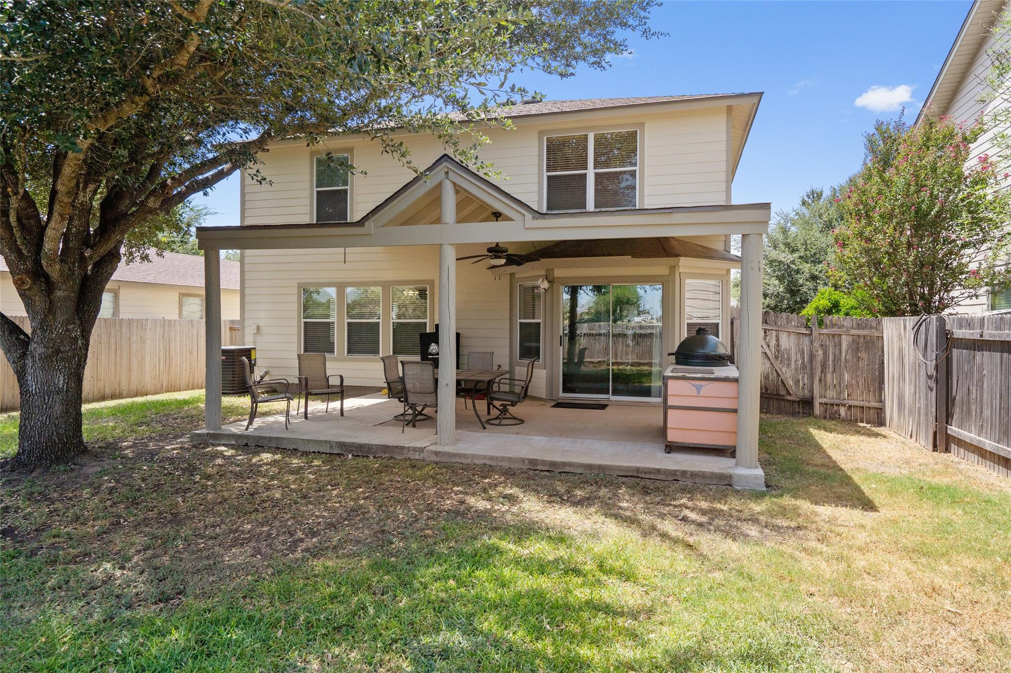 4010 Kings Canyon DR, Taylor, TX 76574 photo 3