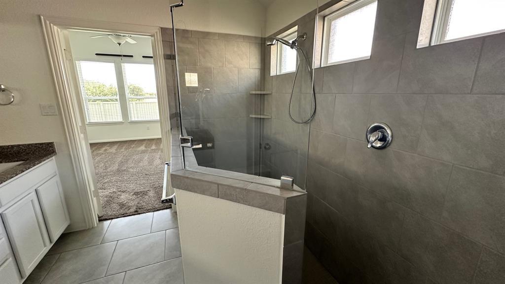 116 Krupp Ave, Liberty Hill, TX 78642 photo 3