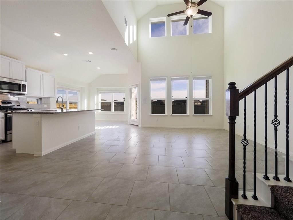 116 Krupp Ave, Liberty Hill, TX 78642 photo 5