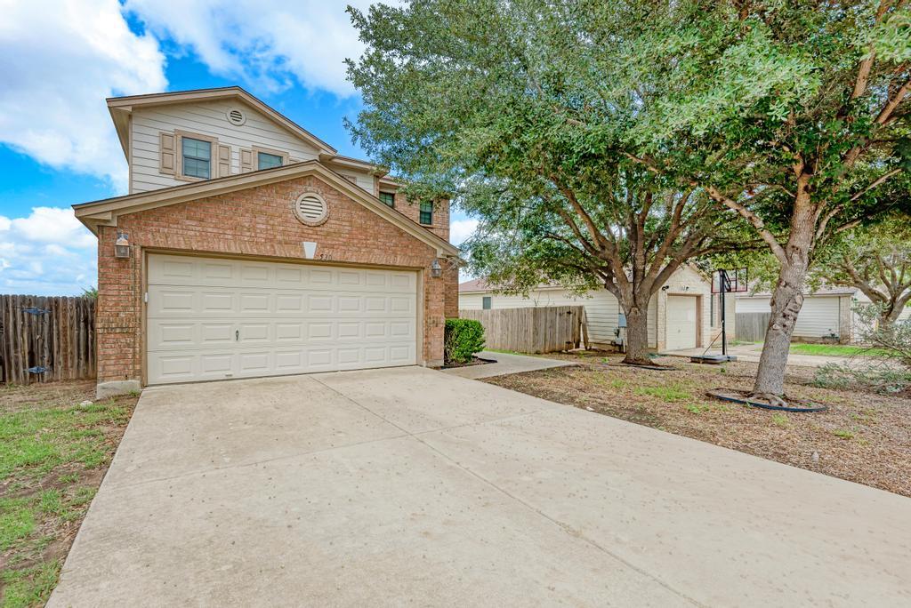 530 Sheep Trail DR, Kyle, TX 78640 photo 3