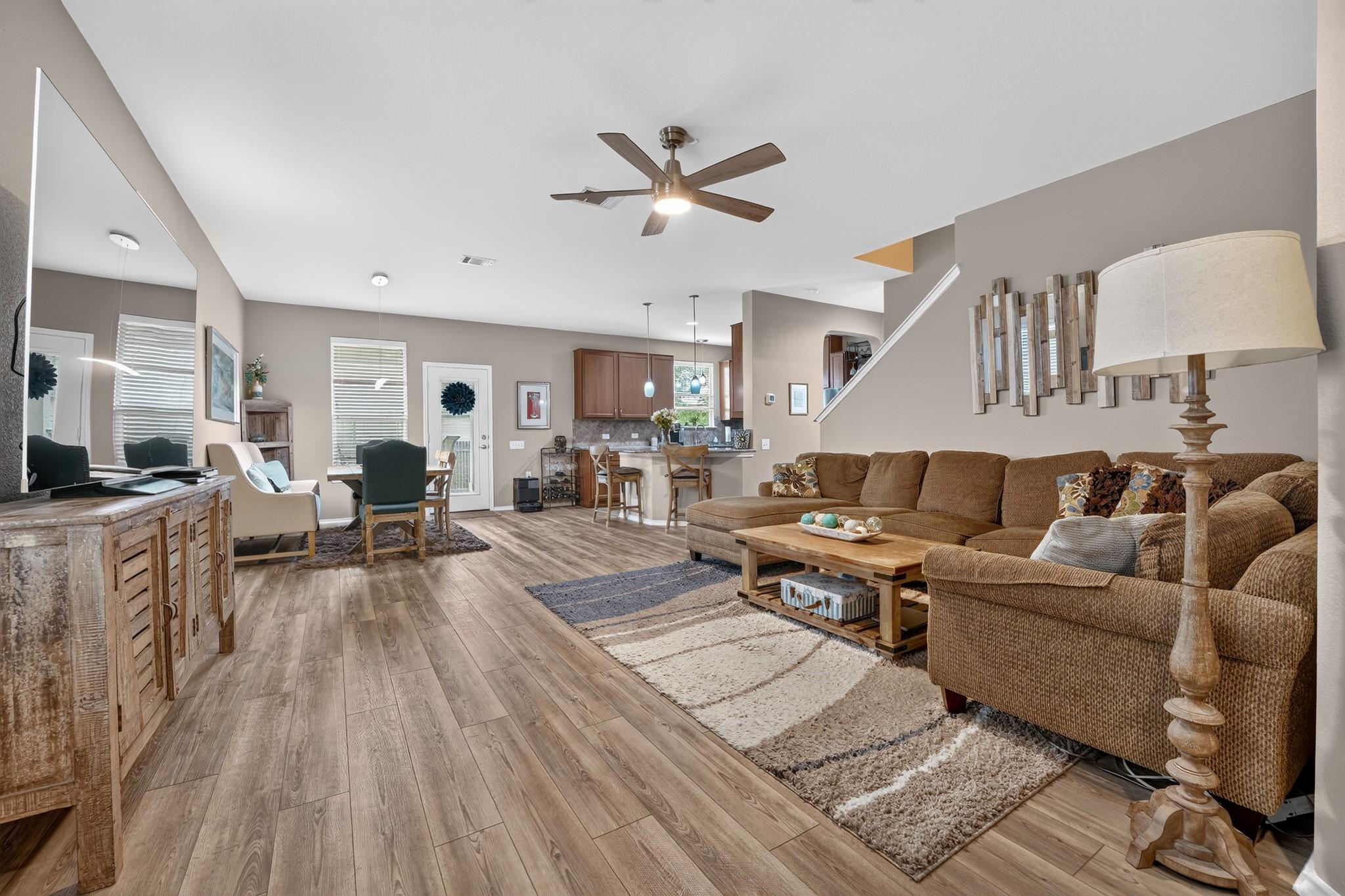 6720 Sunderland TRL, Austin, TX 78747 photo 3