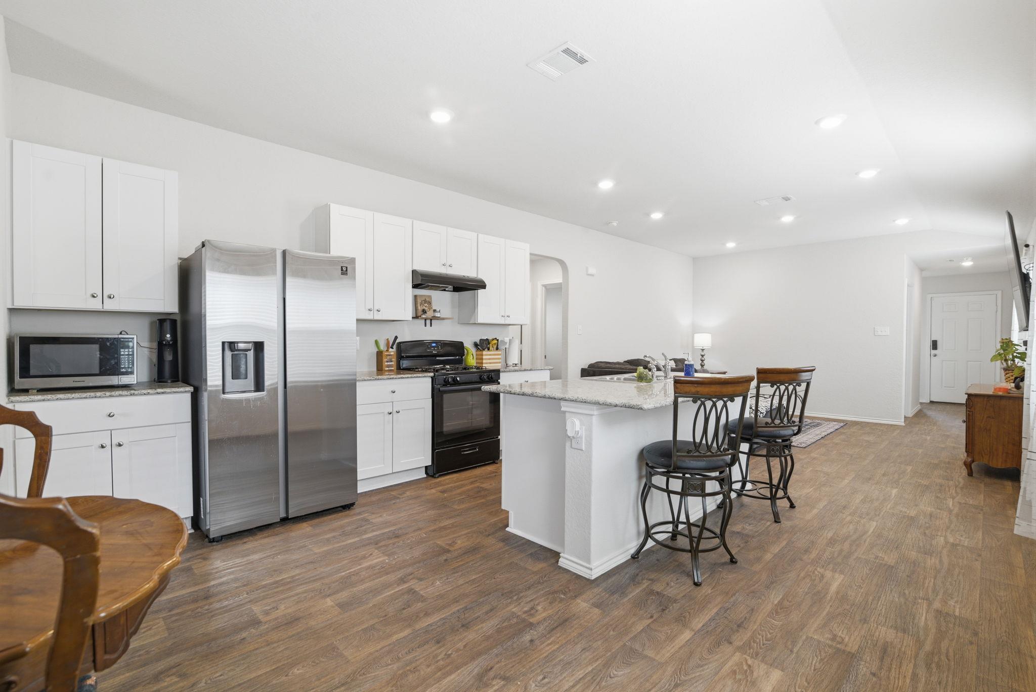 12026 Kettle River RIV, San Antonio, TX 78245 photo 4