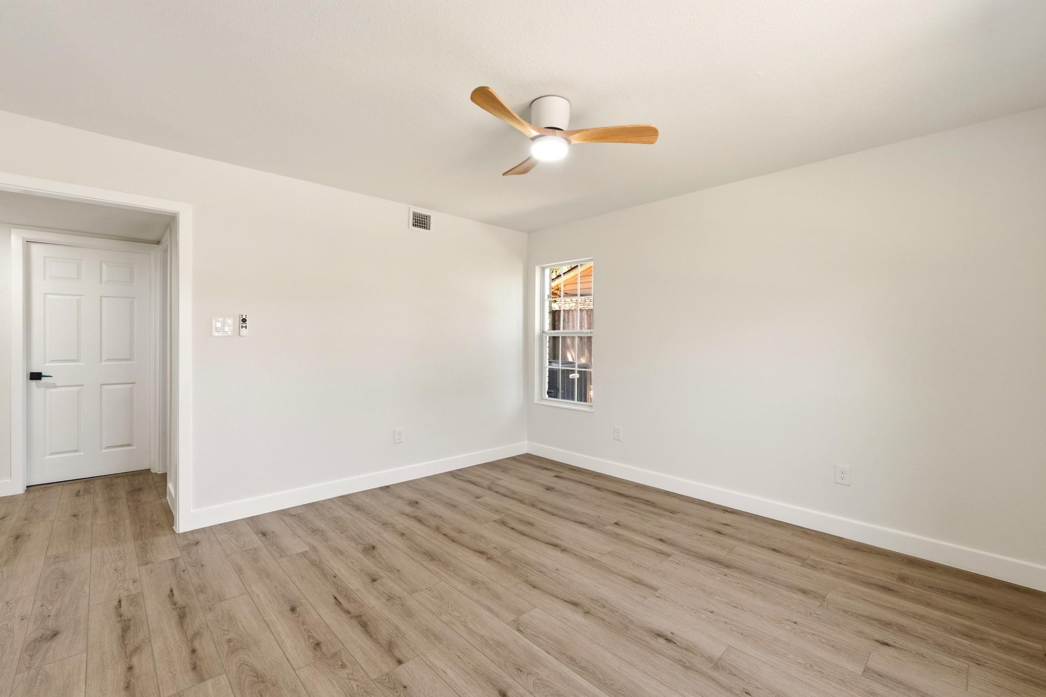 903 Potomac PATH, Austin, TX 78753 photo 4