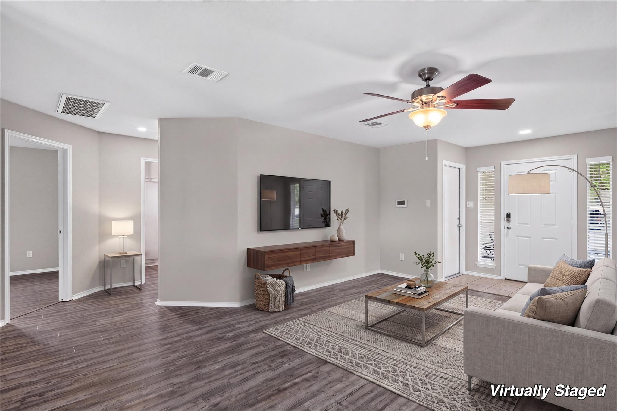 313 Wimberley ST, Hutto, TX 78634 photo 4