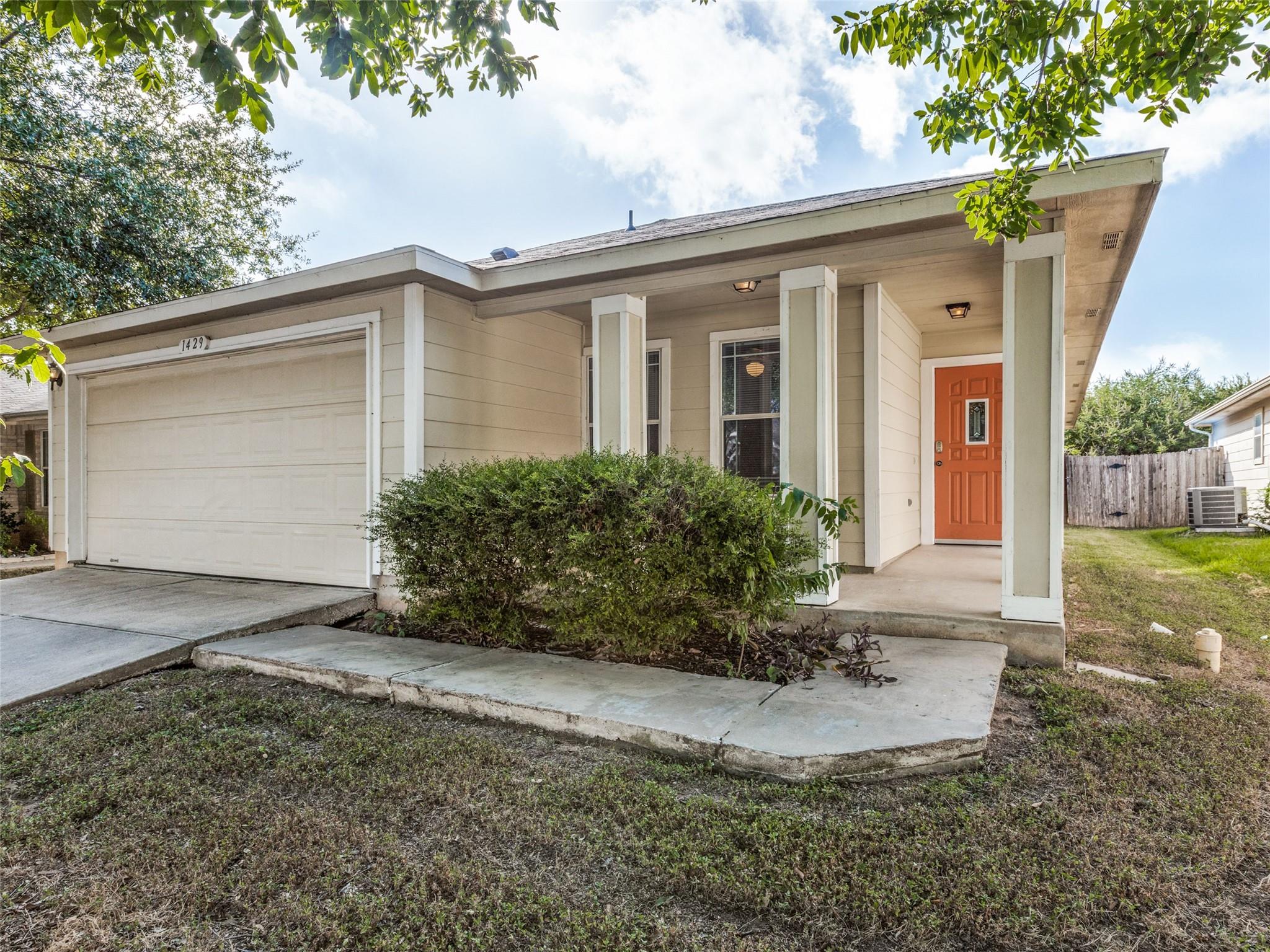1429 Poppy Seed LN, Austin, TX 78741 photo 2