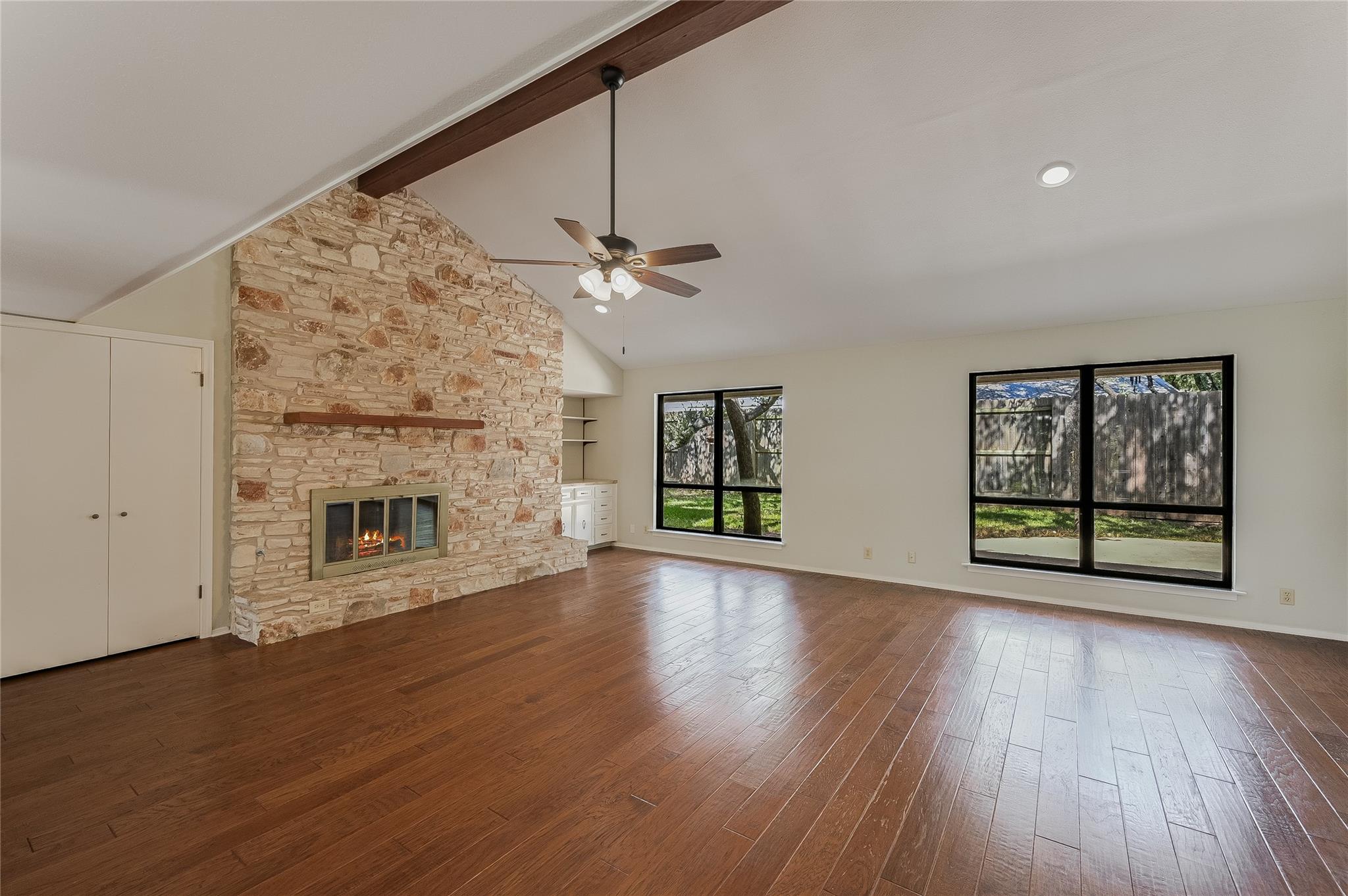 7704 Bramblewood CIR, Austin, TX 78731 photo 4