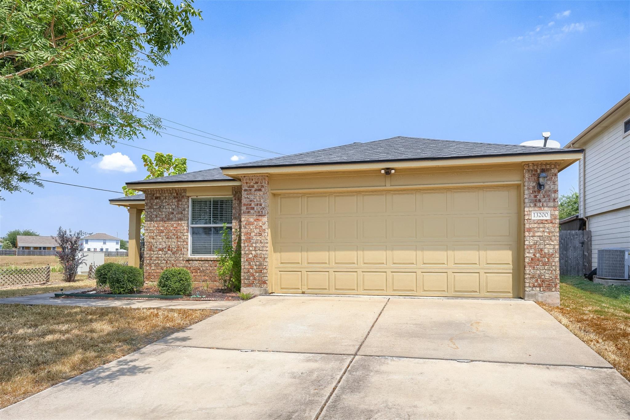 13200 Ring DR, Manor, TX 78653 photo 3