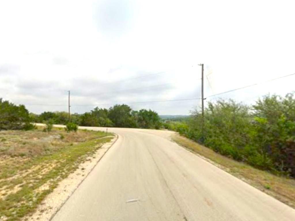 509 Rosinweed DR, Spring Branch, TX 78070 photo 3