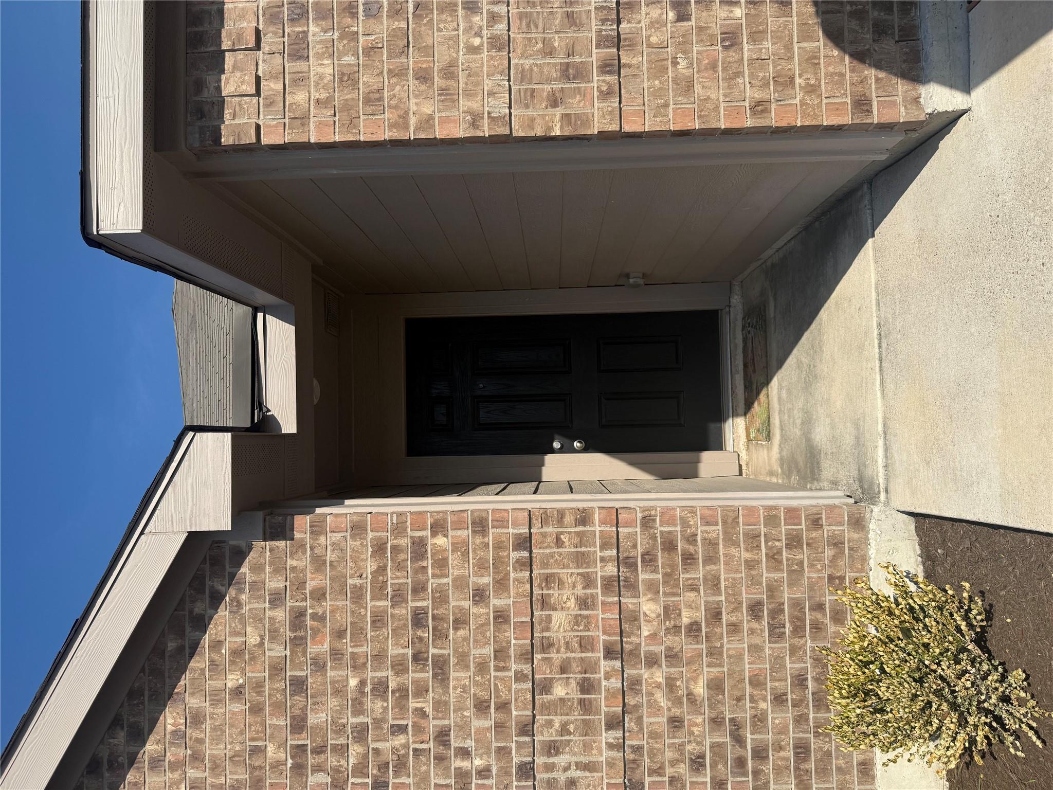 18912 Quiet Range DR, Elgin, TX 78621 photo 2