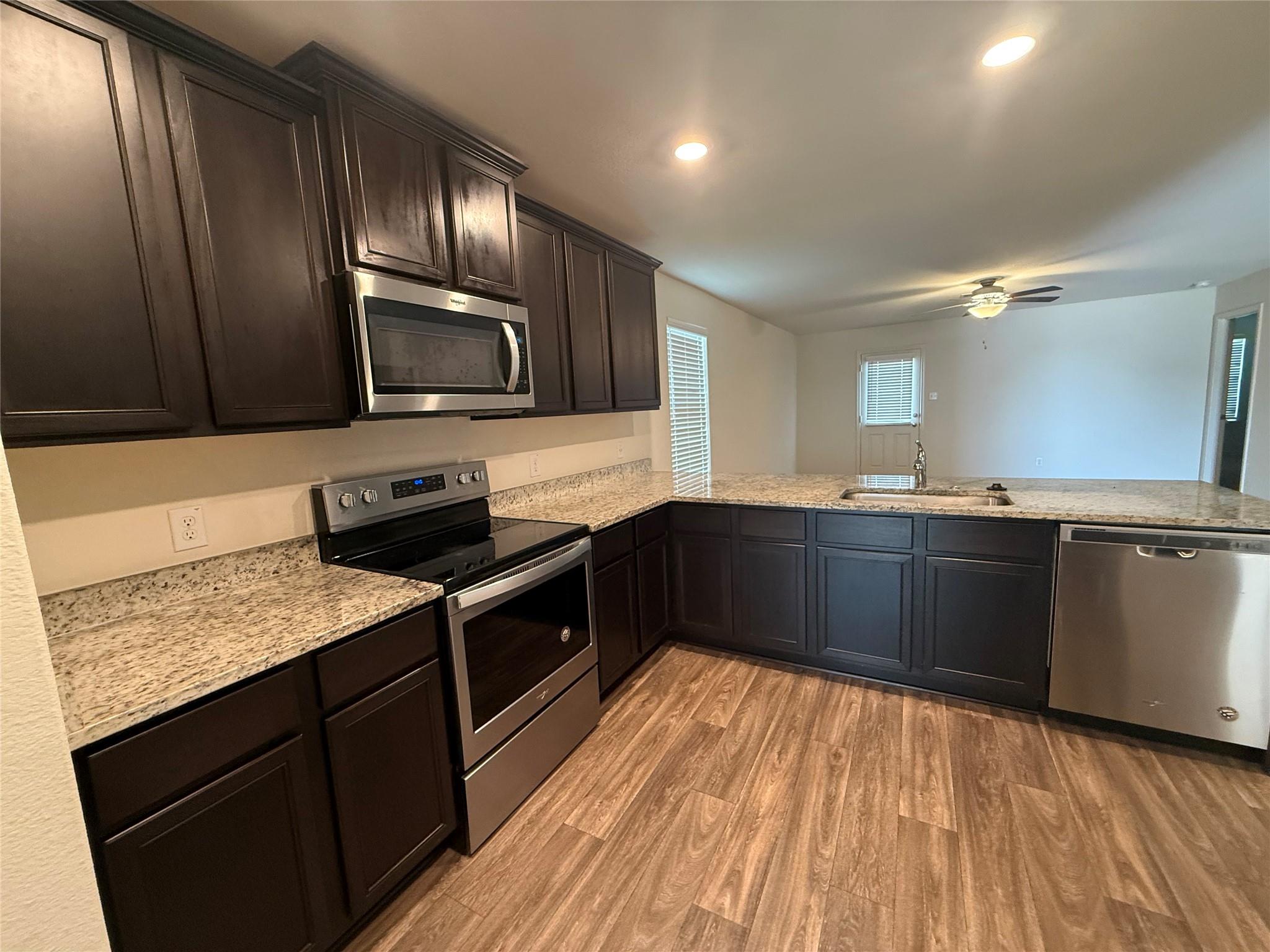 18912 Quiet Range DR, Elgin, TX 78621 photo 4
